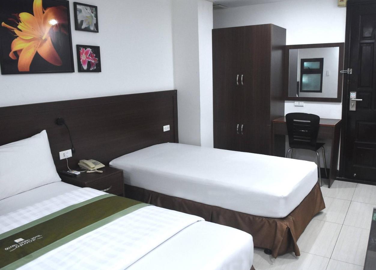 Sao Hotel Nguyen Ngoc Vu Ханой Екстериор снимка