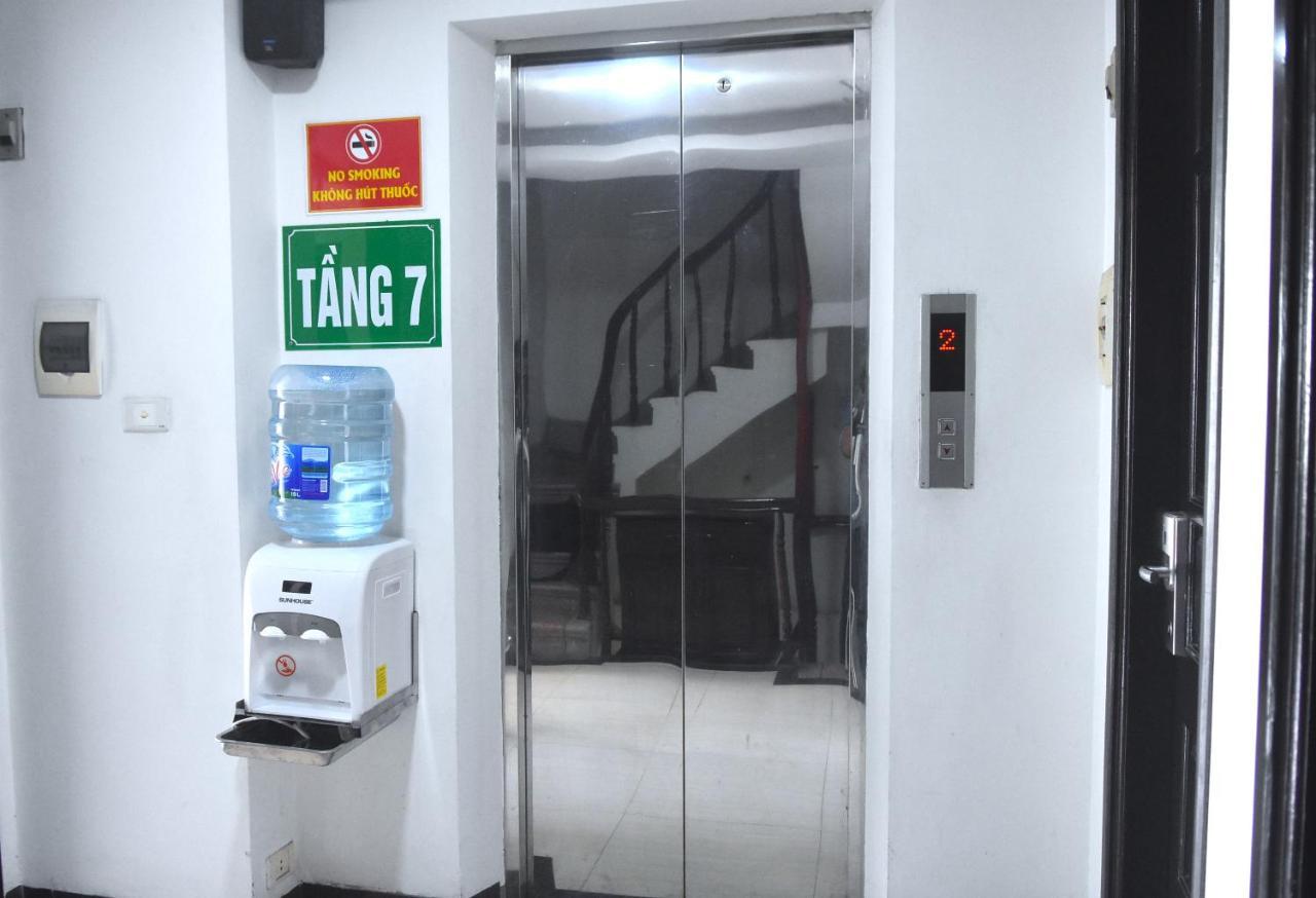 Sao Hotel Nguyen Ngoc Vu Ханой Екстериор снимка